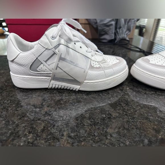 Valentino Garavani Shoes - Valentino Garavani VL7N sneaker in banded calfskin leather size 38